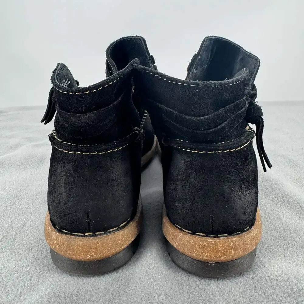 Born Wynter Womens 8 Black Suede Leather Ankle Boots Booties BR0017409